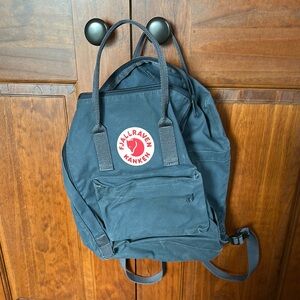 Kånken Black Backpack